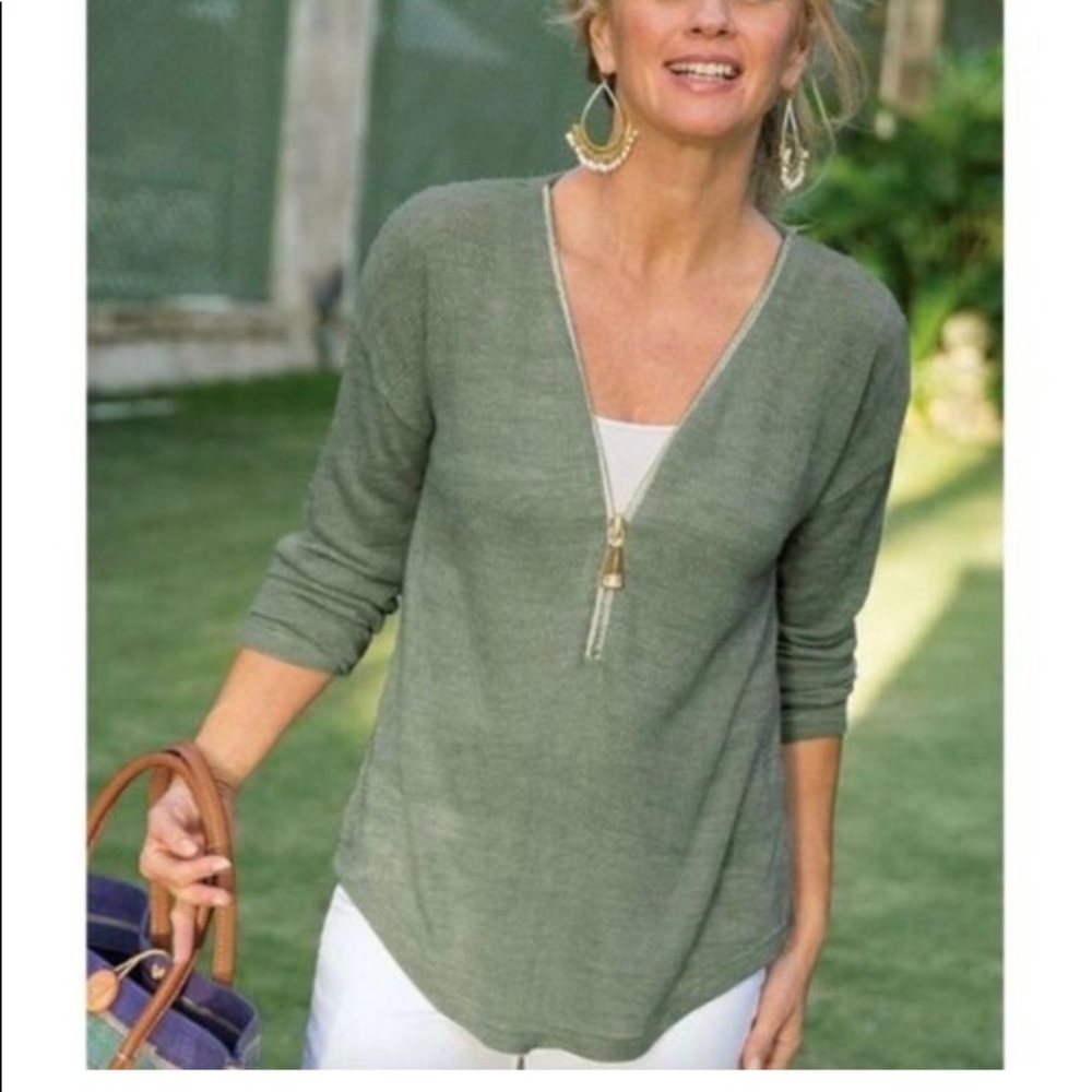 SOFT SURROUNDINGS Green half zip sweater gold hardware